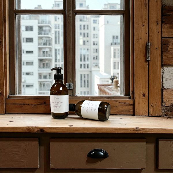 Black Plum & Rhubarb Hand & Body Wash